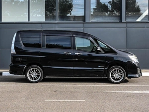 Минивэн Nissan Serena 2014 года, 1477000 рублей, Кирилловка