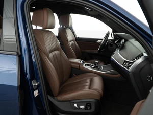 Внедорожник BMW X7 2021 года, 9597434 рублей, Москва