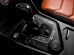 Внедорожник Volkswagen Tiguan 2018 года, 2948000 рублей, Воронеж