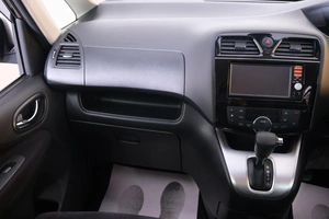 Минивэн Nissan Serena 2016 года, 1399000 рублей, Омск