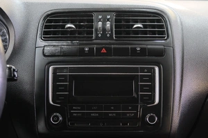 Седан Volkswagen Polo 2019 года, 799000 рублей, Омск