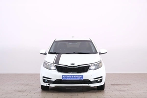 Седан Kia Rio 2016 года, 999000 рублей, Омск