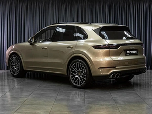 Внедорожник Porsche Cayenne S 2018 года, 6999000 рублей, Тюмень