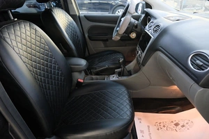 Седан Ford Focus 2008 года, 589000 рублей, Омск