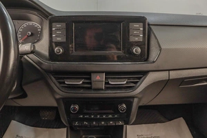 Лифтбек Volkswagen Polo 2021 года, 1759000 рублей, Челябинск