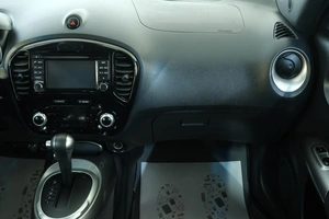 Внедорожник Nissan Juke 2014 года, 1209000 рублей, Омск