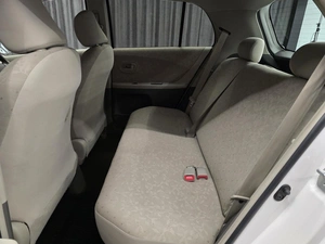 Хетчбэк Toyota Vitz 2009 года, 650000 рублей, Красноярск