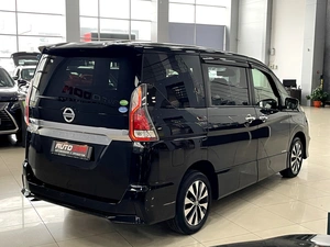 Минивэн Nissan Serena 2019 года, 1947000 рублей, Солонцы
