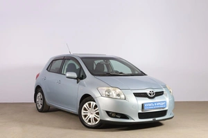 Хетчбэк Toyota Auris 2008 года, 769000 рублей, Новосибирск