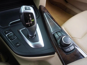 Седан BMW 3 серия 2016 года, 1590000 рублей, Воронеж