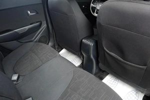 Седан Kia Rio 2012 года, 999000 рублей, Тюмень