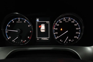 Внедорожник Toyota RAV4 2016 года, 2600000 рублей, Курск