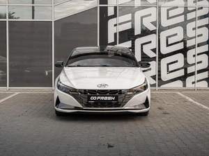 Седан Hyundai Elantra 2020 года, 1850000 рублей, Краснодар