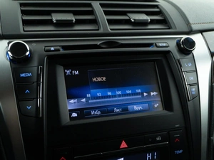 Седан Toyota Camry 2017 года, 3989999 рублей, Москва