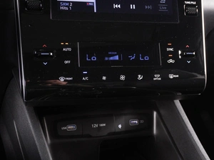 Пикап Hyundai Santa Cruz 2022 года, 4570000 рублей, Красный Пахарь