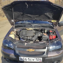 Внедорожник Chevrolet Niva 2014 года, 448000 рублей, Красноярск