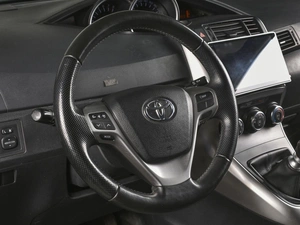 Минивэн Toyota Verso 2013 года, 1199000 рублей, Ростов-на-Дону