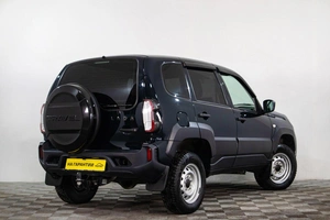 Внедорожник ВАЗ (LADA) Niva Travel 2024 года, 1409000 рублей, Сургут