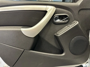 Внедорожник Nissan Terrano 2017 года, 1237000 рублей, Красноярск