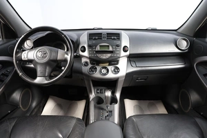 Внедорожник Toyota RAV4 2005 года, 1199000 рублей, Новосибирск