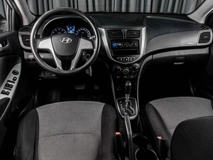 Седан Hyundai Solaris 2014 года, 949000 рублей, Тюмень