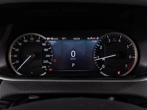 Внедорожник Land Rover Range Rover Evoque 2021 года, 3839000 рублей, Тюмень