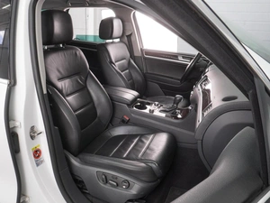 Внедорожник Volkswagen Touareg 2013 года, 2969000 рублей, Воронеж