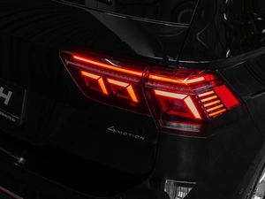 Внедорожник Volkswagen Tiguan 2021 года, 4079000 рублей, Тюмень