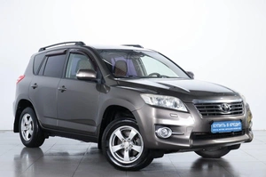 Внедорожник Toyota RAV4 2010 года, 1359000 рублей, Челябинск