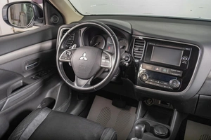 Внедорожник Mitsubishi Outlander 2013 года, 1779000 рублей, Томск