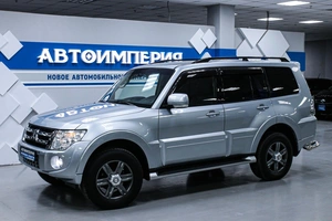 Внедорожник Mitsubishi Pajero 2014 года, 2348000 рублей, Солонцы