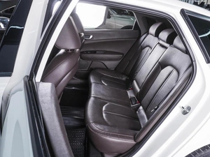 Седан Kia Optima 2018 года, 2050000 рублей, Ростов-на-Дону