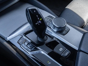 Седан BMW 5 серия 2017 года, 3670000 рублей, Ростов-на-Дону