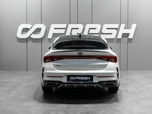 Седан Kia K5 2020 года, 2385000 рублей, Тюмень