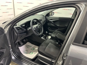 Седан ВАЗ (LADA) Vesta 2017 года, 699000 рублей, Красноярск