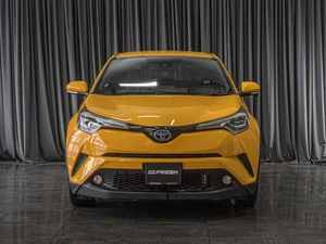 Внедорожник Toyota C-HR 2018 года, 1769000 рублей, Тюмень