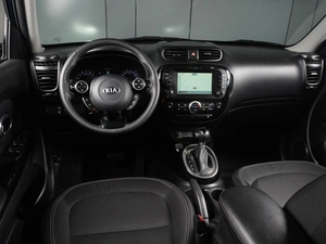 Внедорожник Kia Soul 2018 года, 1440000 рублей, Красный Пахарь