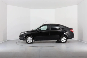 Лифтбек ВАЗ (LADA) Granta 2023 года, 820000 рублей, Брянск