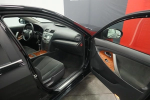 Седан Toyota Camry 2011 года, 1850000 рублей, Курск