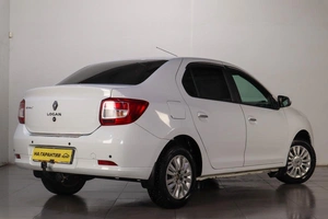 Седан Renault Logan 2017 года, 969000 рублей, Челябинск