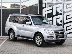 Внедорожник Mitsubishi Pajero 2015 года, 2300000 рублей, Краснодар