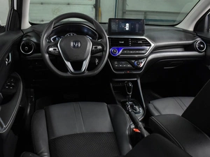 Седан Changan Alsvin 2023 года, 1053000 рублей, Воронеж