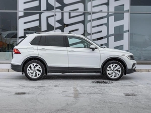 Внедорожник Volkswagen Tiguan 2020 года, 2730000 рублей, Краснодар