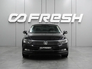 Седан Volkswagen Passat 2017 года, 1649000 рублей, Воронеж