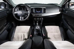 Седан Mitsubishi Lancer 2011 года, 779000 рублей, Сургут