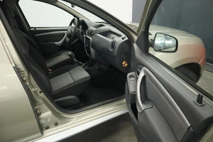 Внедорожник Renault Duster 2013 года, 1054000 рублей, Курск