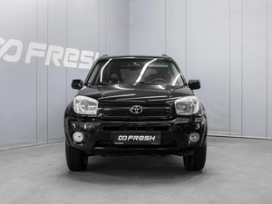 Внедорожник Toyota RAV4 2004 года, 910000 рублей, Омск
