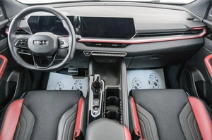 Внедорожник Geely Coolray 2024 года, 2399000 рублей, Красноярск