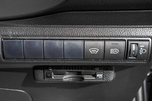 Универсал Toyota Corolla 2019 года, 1799000 рублей, Барнаул