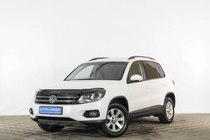 Внедорожник Volkswagen Tiguan 2012 года, 1459000 рублей, Тюмень